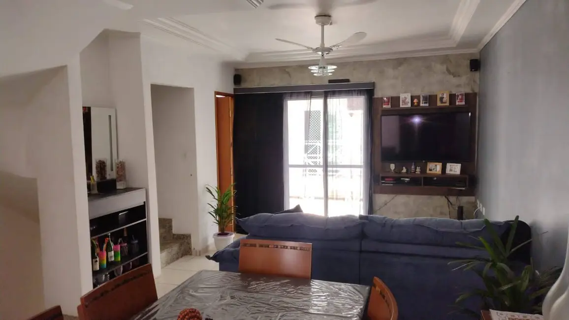 Foto 1 de Casa de Condomínio com 3 quartos à venda, 135m2 em Chácara Seis de Outubro, São Paulo - SP