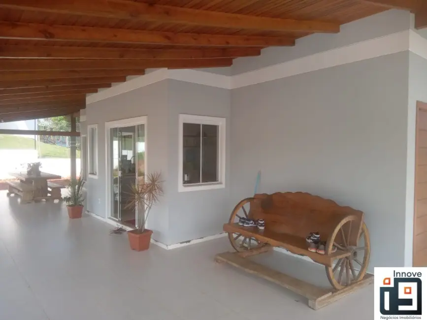 Foto 4 de Casa com 3 quartos à venda, 552m2 em Balneario Picarras - SC