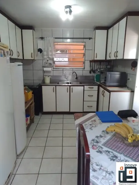 Foto 4 de Casa com 4 quartos à venda, 220m2 em Centro, Barra Velha - SC
