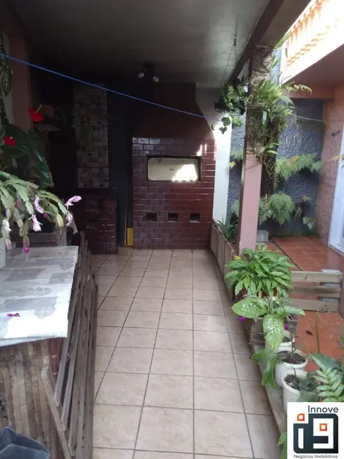 Foto 7 de Casa com 4 quartos à venda, 220m2 em Centro, Barra Velha - SC