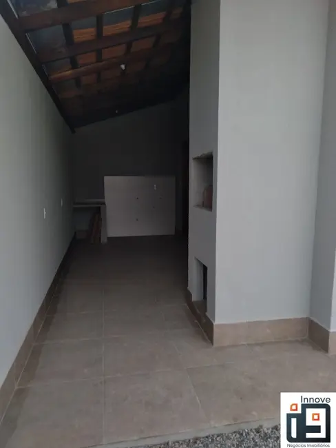 Casa com 2 quartos à venda, 65m2 em Barra Velha - SC - imagem 5 Foto 5 de Casa com 2 quartos à venda, 65m2 em Barra Velha - SC
