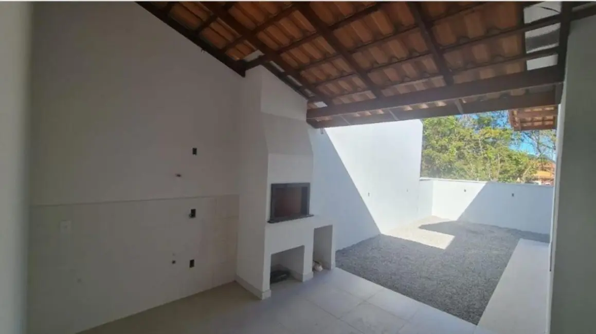 Casa com 2 quartos à venda, 93m2 em Barra Velha - SC - imagem 3 Foto 3 de Casa com 2 quartos à venda, 93m2 em Barra Velha - SC