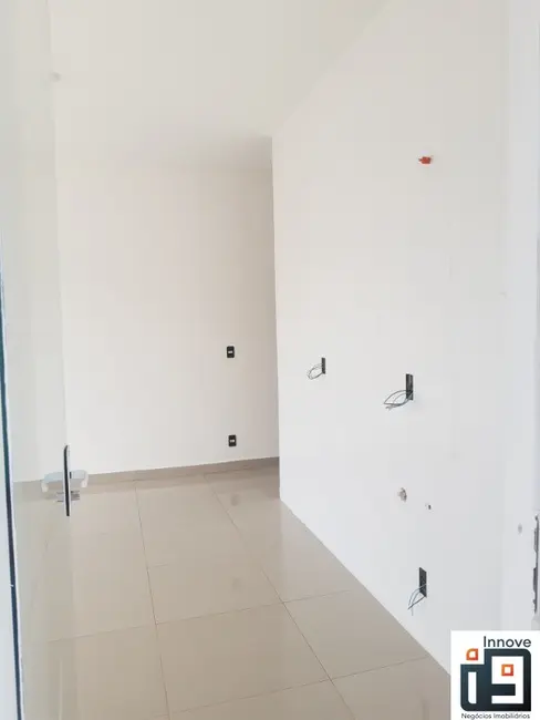 Foto 2 de Casa com 2 quartos à venda, 142m2 em Barra Velha - SC