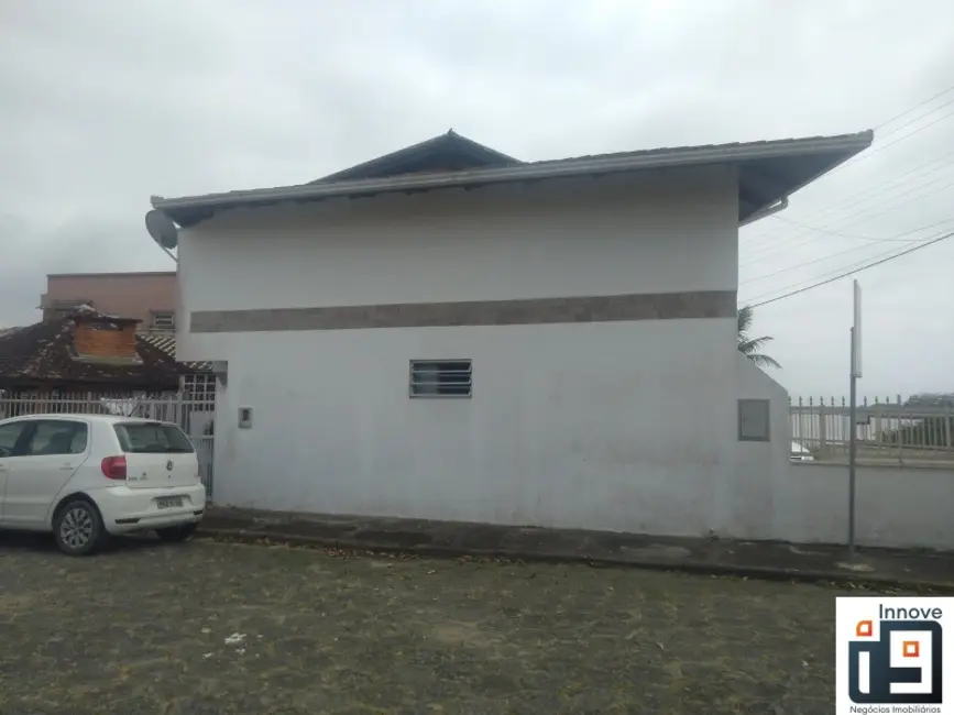 Foto 4 de Casa com 7 quartos à venda, 461m2 em Centro, Barra Velha - SC