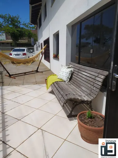 Foto 5 de Casa com 7 quartos à venda, 461m2 em Centro, Barra Velha - SC