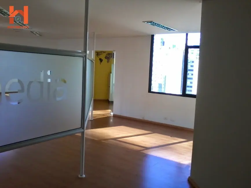 Foto 2 de Sala Comercial para alugar, 140m2 em Cidade Monções, São Paulo - SP