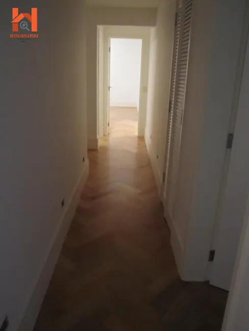 Foto 8 de Apartamento com 3 quartos à venda, 210m2 em Vila Nova Conceição, São Paulo - SP