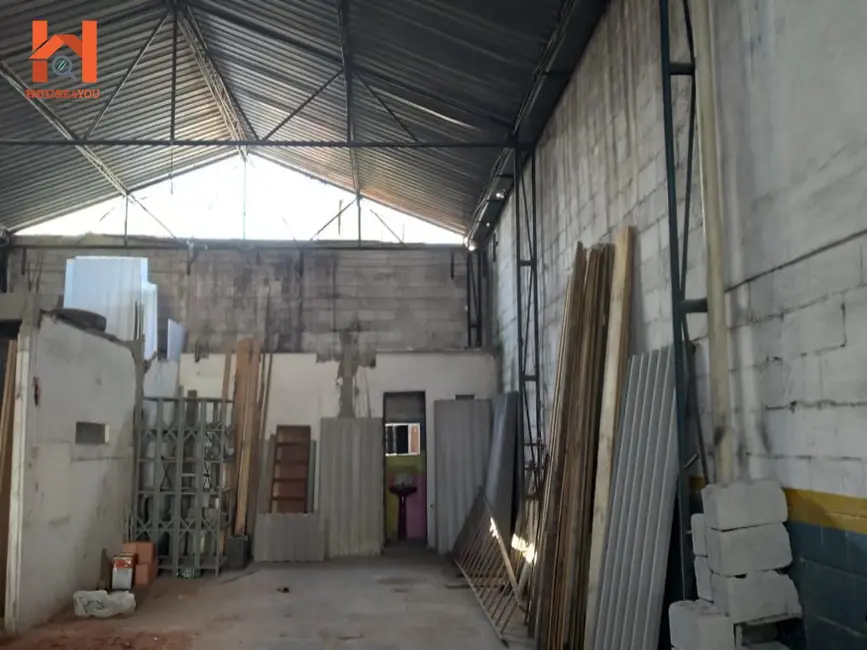 Foto 1 de Armazém / Galpão para alugar, 300m2 em Vila Moraes, São Paulo - SP