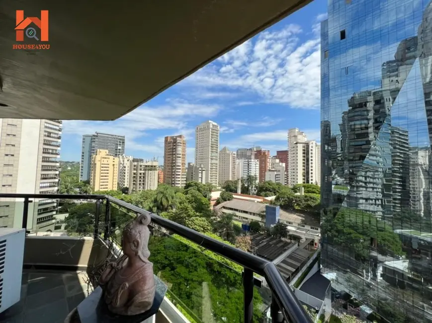 Apartamento com 4 quartos à venda, 220m2 em Itaim Bibi, São Paulo - SP - imagem 6 Foto 6 de Apartamento com 4 quartos à venda, 220m2 em Itaim Bibi, São Paulo - SP