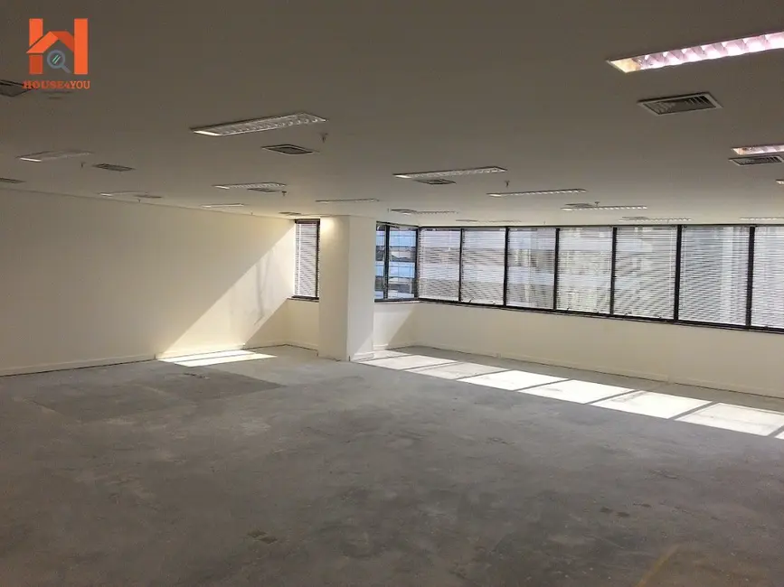 Foto 1 de Sala Comercial para alugar, 206m2 em Cidade Monções, São Paulo - SP