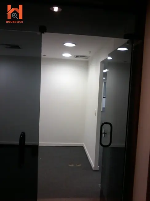 Foto 2 de Sala Comercial para alugar, 206m2 em Cidade Monções, São Paulo - SP