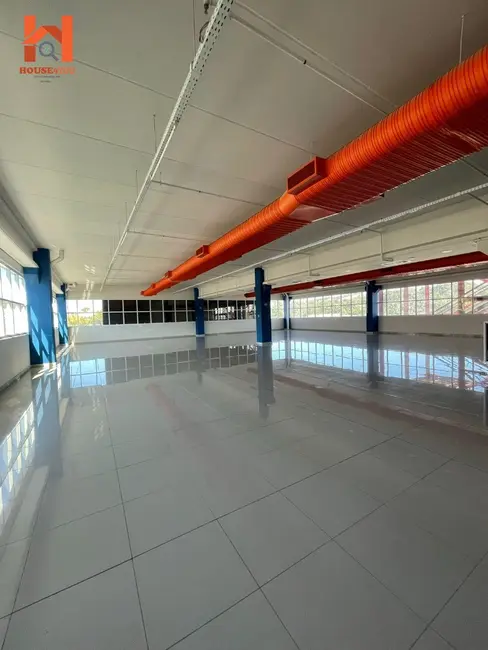 Sala Comercial para alugar, 640m2 em Jardim São Felipe, Atibaia - SP - imagem 2 Foto 2 de Sala Comercial para alugar, 640m2 em Jardim São Felipe, Atibaia - SP