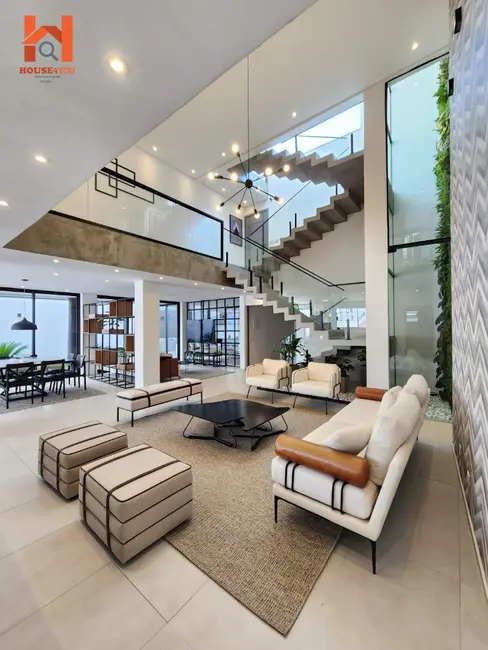 Foto 2 de Casa com 3 quartos à venda, 313m2 em Jardim Londrina, São Paulo - SP