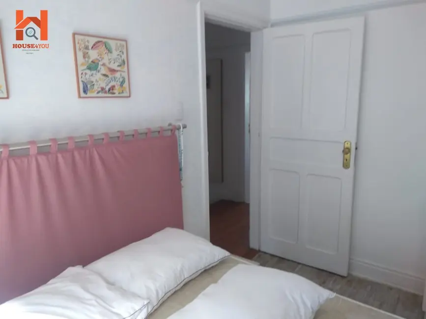 Casa com 4 quartos à venda, 120m2 em Cambuci, São Paulo - SP - imagem 2 Foto 2 de Casa com 4 quartos à venda, 120m2 em Cambuci, São Paulo - SP