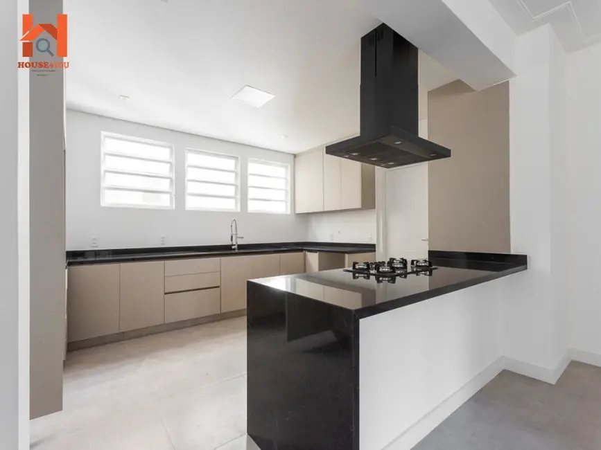 Foto 1 de Apartamento com 3 quartos à venda, 225m2 em Jardim Paulista, São Paulo - SP