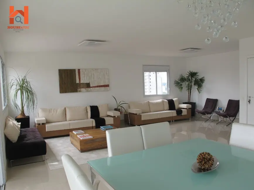 Foto 8 de Apartamento com 3 quartos para alugar, 198m2 em Cidade Monções, São Paulo - SP