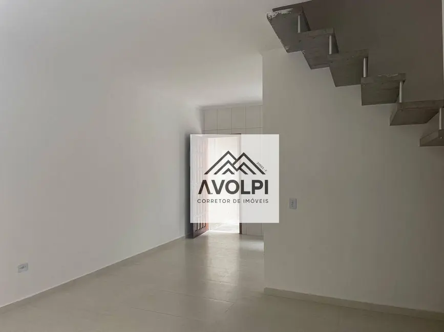 Foto 2 de Casa com 2 quartos à venda, 72m2 em Itanhaem - SP