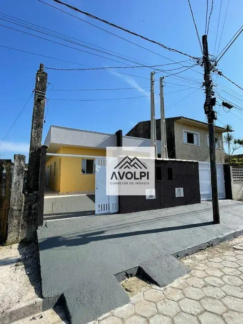 Foto 5 de Casa com 2 quartos à venda, 65m2 em Itanhaem - SP