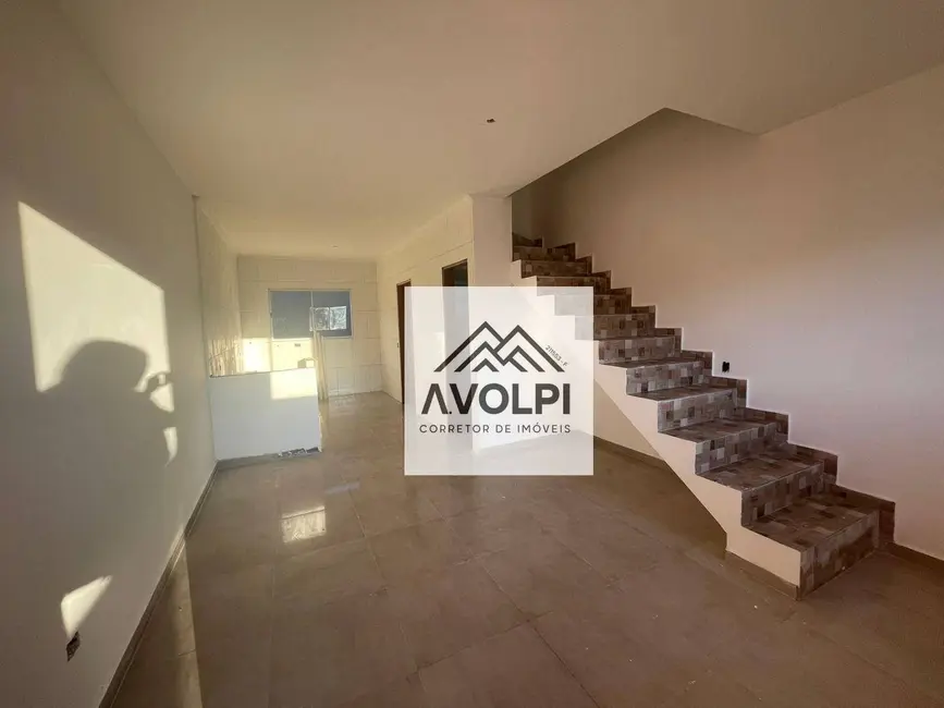 Foto 3 de Casa com 2 quartos à venda, 75m2 em Mongagua - SP