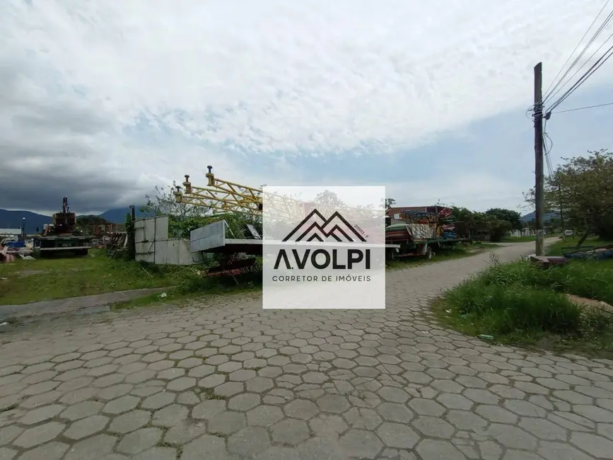 Foto 10 de Terreno / Lote à venda em Peruibe - SP