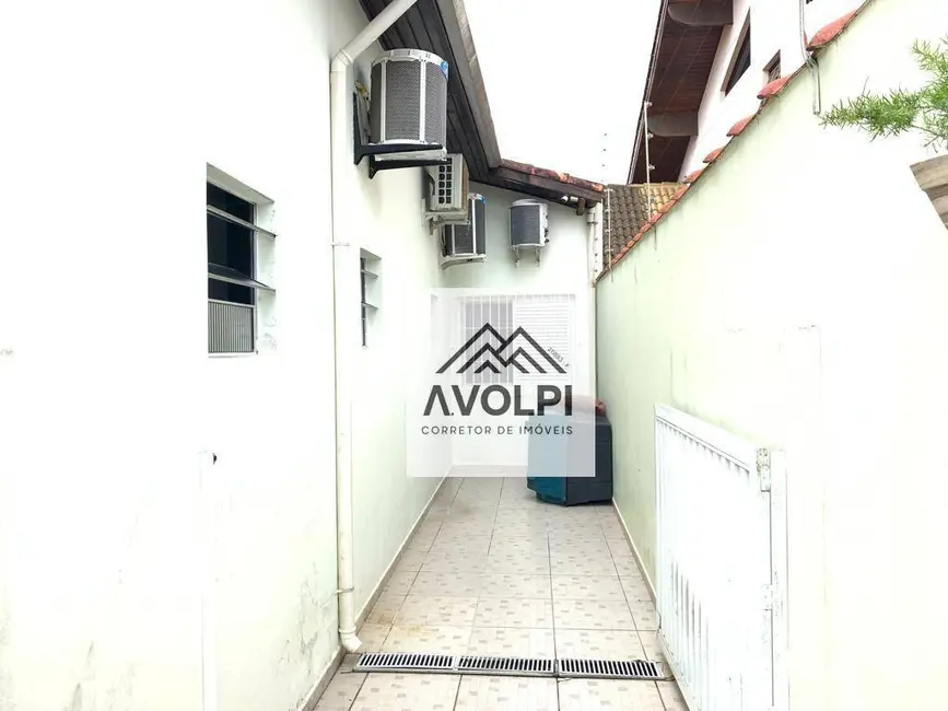 Foto 9 de Casa com 3 quartos à venda, 500m2 em Itanhaem - SP