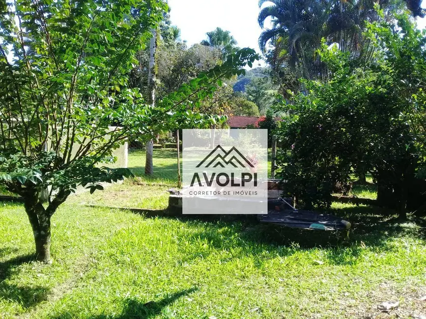 Chácara com 3 quartos à venda e para alugar, 1800m2 em Pedro De Toledo - SP - imagem 3 Foto 3 de Chácara com 3 quartos à venda e para alugar, 1800m2 em Pedro De Toledo - SP