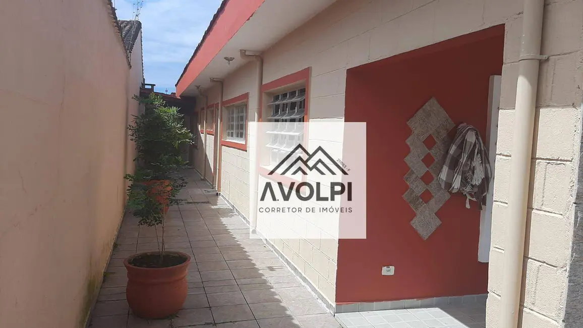 Foto 2 de Casa com 3 quartos à venda, 350m2 em Itanhaem - SP