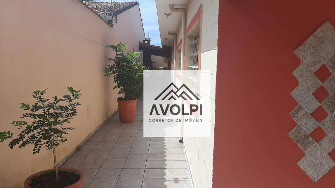 Foto 6 de Casa com 3 quartos à venda, 350m2 em Itanhaem - SP