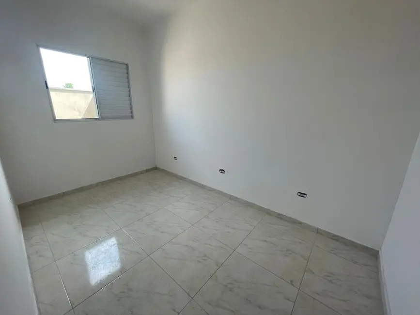 Foto 4 de Casa com 2 quartos à venda, 45m2 em Itanhaem - SP