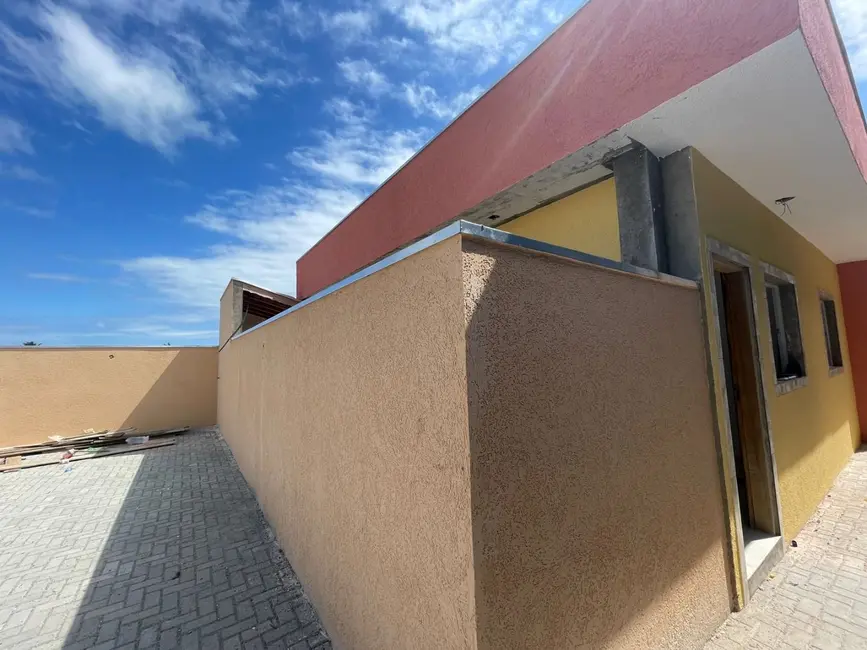 Foto 1 de Casa com 2 quartos à venda, 45m2 em Itanhaem - SP