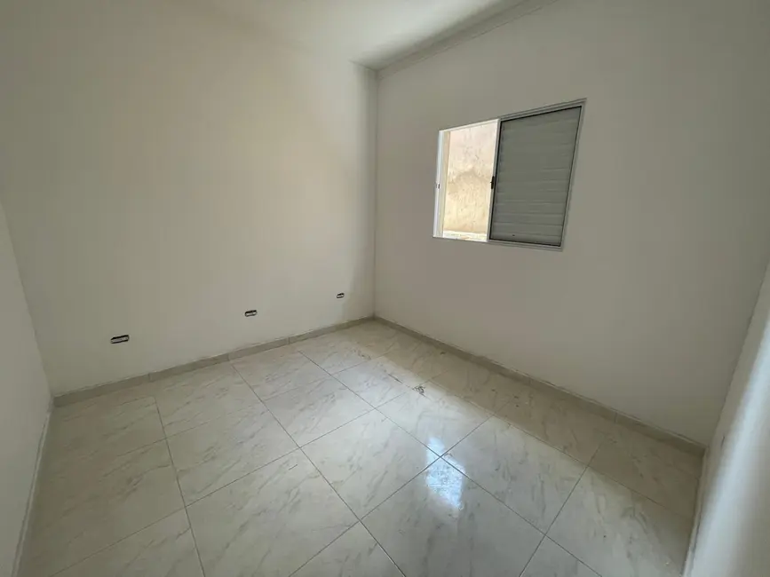 Foto 5 de Casa com 2 quartos à venda, 45m2 em Itanhaem - SP