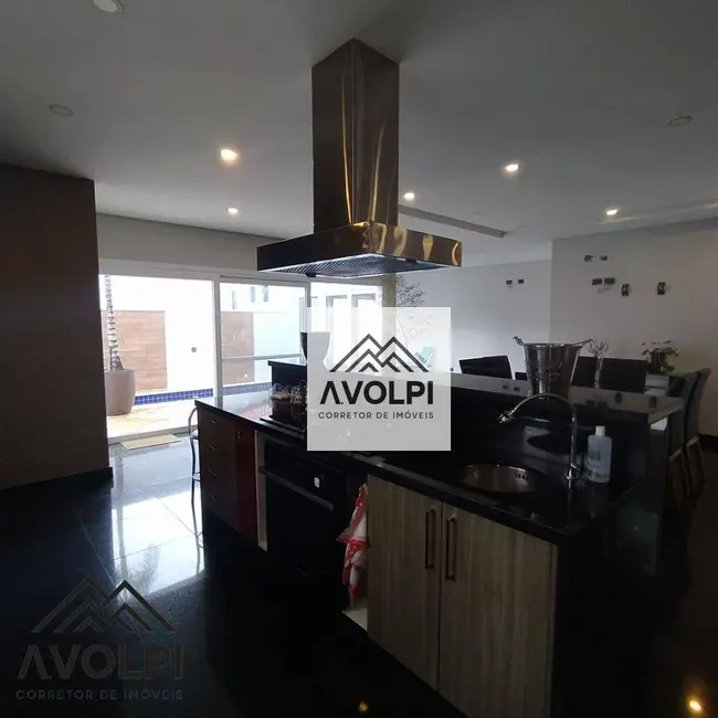 Foto 6 de Casa com 4 quartos à venda em Vila São Paulo, Itanhaem - SP