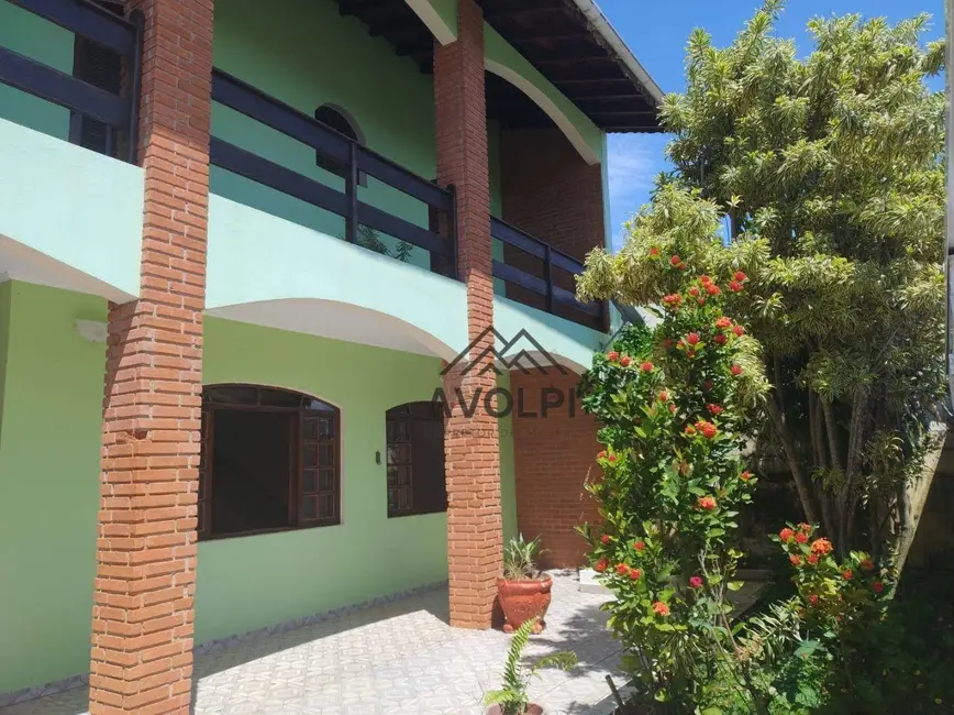 Foto 1 de Sobrado com 5 quartos à venda, 271m2 em Itanhaem - SP