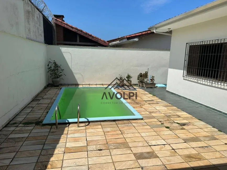 Foto 9 de Casa com 3 quartos à venda, 276m2 em Itanhaem - SP