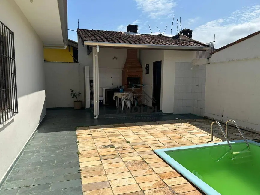 Foto 8 de Casa com 3 quartos à venda, 276m2 em Itanhaem - SP