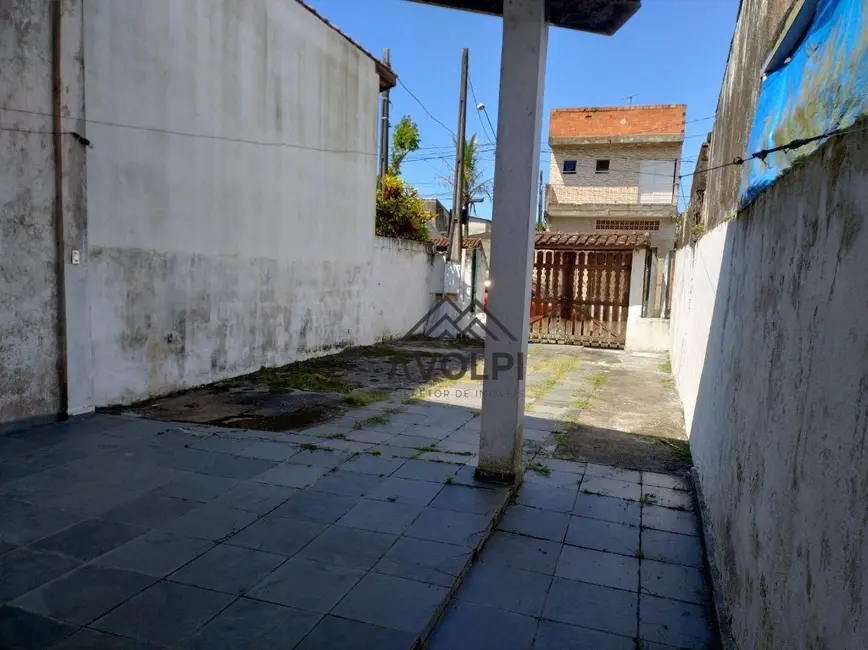Foto 6 de Casa com 1 quarto à venda, 135m2 em Itanhaem - SP