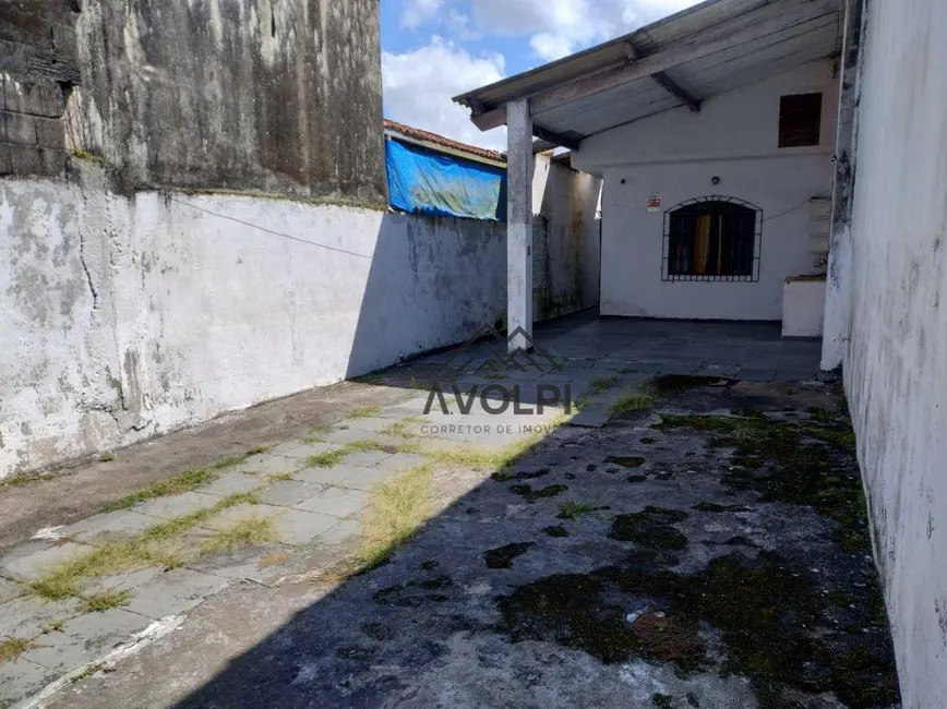 Foto 3 de Casa com 1 quarto à venda, 135m2 em Itanhaem - SP