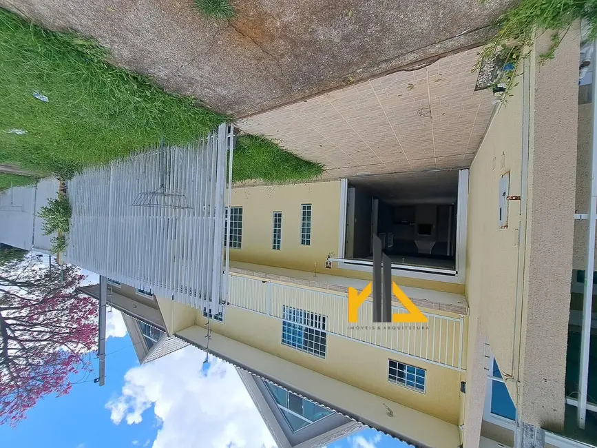 Casa com 3 quartos à venda, 170m2 em Cidade Jardim, Sao Jose Dos Pinhais - PR - imagem 5 Foto 5 de Casa com 3 quartos à venda, 170m2 em Cidade Jardim, Sao Jose Dos Pinhais - PR