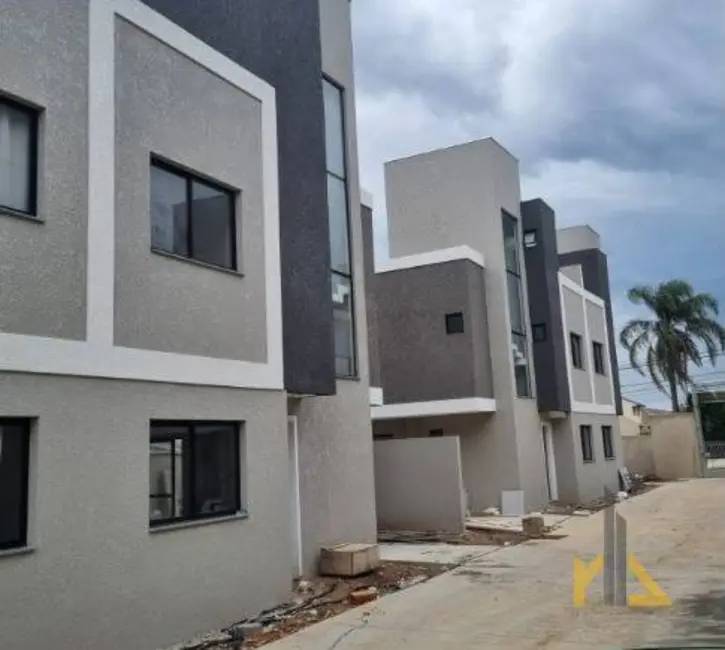 Foto 6 de Casa com 3 quartos à venda, 135m2 em Uberaba, Curitiba - PR