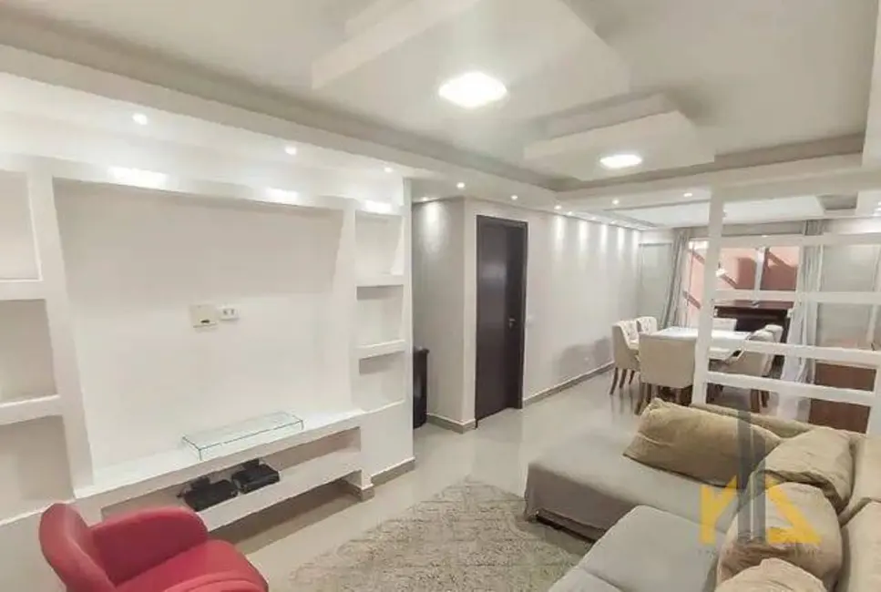Foto 5 de Casa com 3 quartos à venda, 150m2 em Água Verde, Curitiba - PR