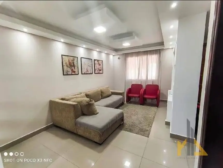 Foto 6 de Casa com 3 quartos à venda, 150m2 em Água Verde, Curitiba - PR