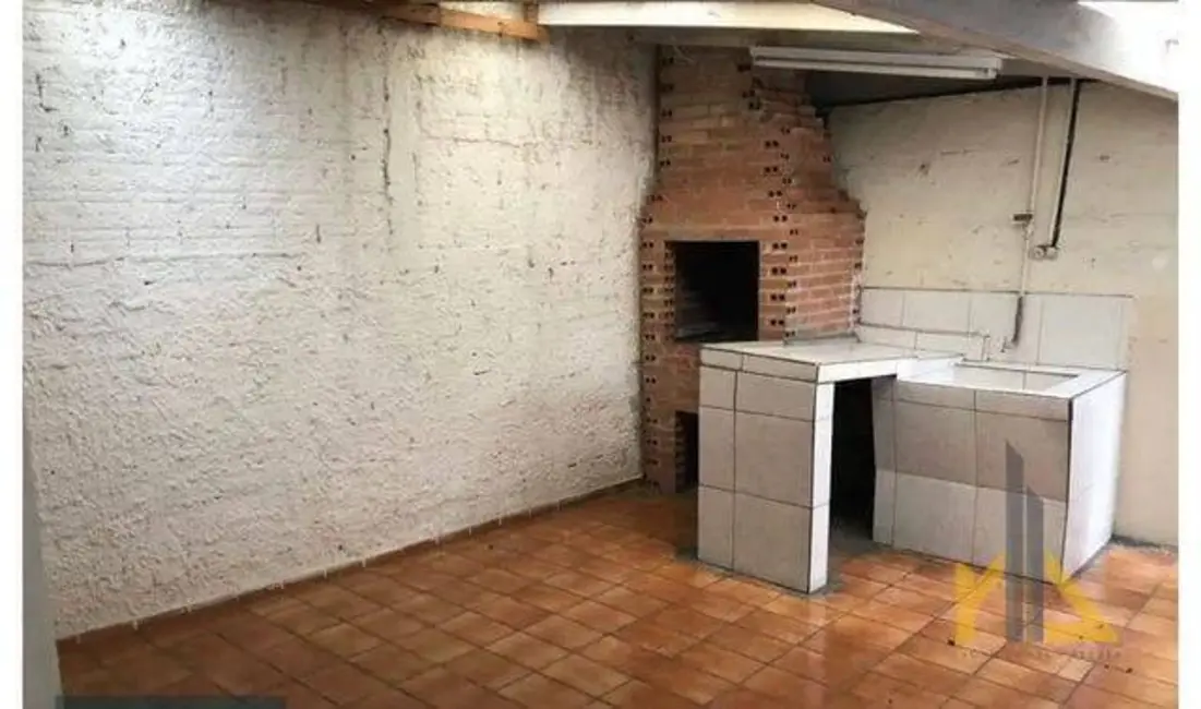 Casa à venda em Centro, Curitiba - PR - imagem 7 Foto 7 de Casa à venda em Centro, Curitiba - PR
