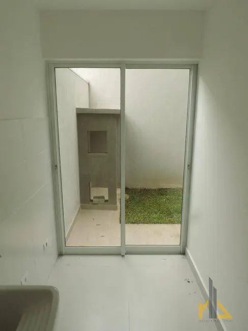 Casa com 3 quartos à venda, 240m2 em Pilarzinho, Curitiba - PR - imagem 7 Foto 7 de Casa com 3 quartos à venda, 240m2 em Pilarzinho, Curitiba - PR
