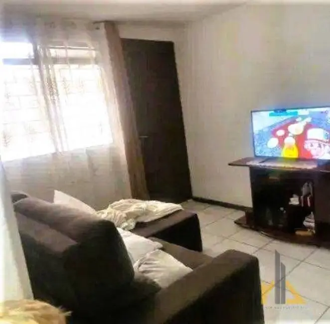 Casa com 3 quartos à venda, 110m2 em Jardim das Américas, Curitiba - PR - imagem 3 Foto 3 de Casa com 3 quartos à venda, 110m2 em Jardim das Américas, Curitiba - PR