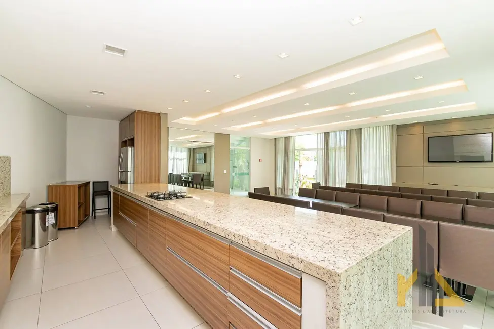 Casa com 4 quartos à venda, 278m2 em Santo Inácio, Curitiba - PR - imagem 6 Foto 6 de Casa com 4 quartos à venda, 278m2 em Santo Inácio, Curitiba - PR