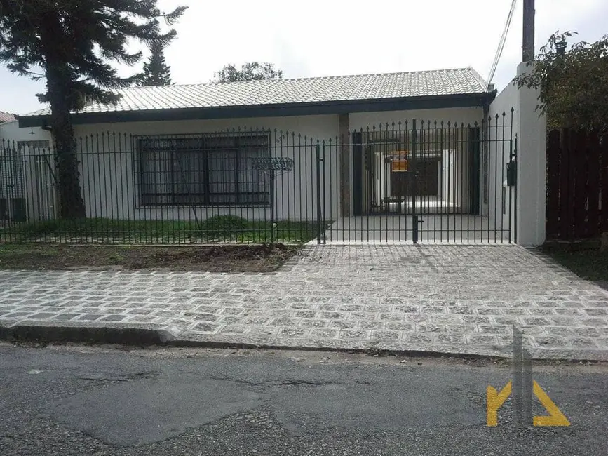 Foto 1 de Casa com 3 quartos à venda e para alugar, 220m2 em Jardim das Américas, Curitiba - PR