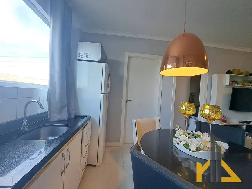 Foto 3 de Apartamento com 1 quarto à venda, 33m2 em Novo Mundo, Curitiba - PR