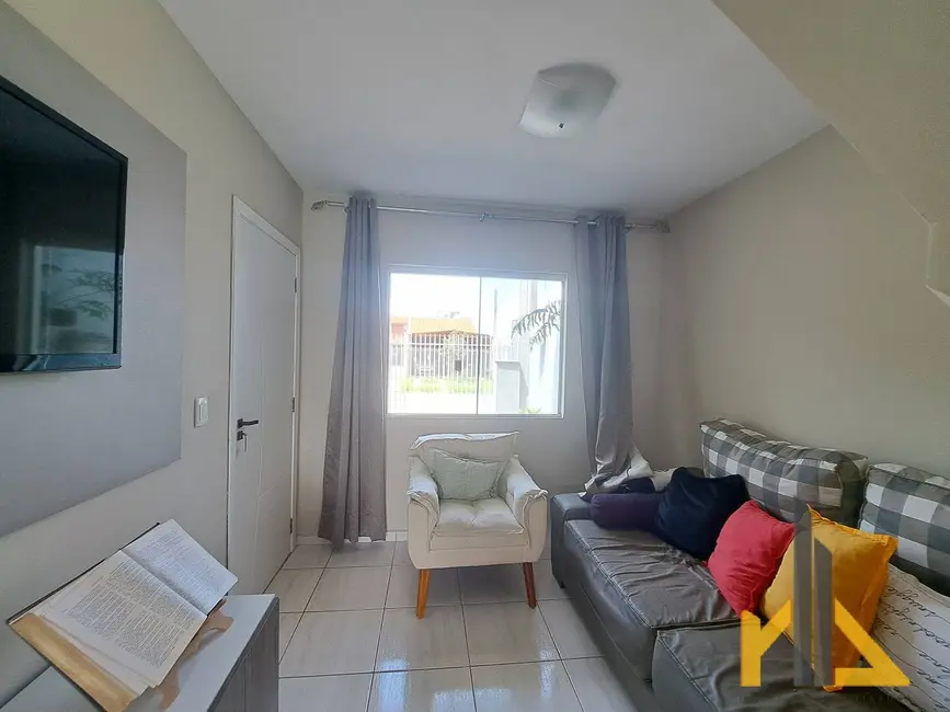 Casa com 3 quartos à venda, 120m2 em Cidade Jardim, Sao Jose Dos Pinhais - PR - imagem 8 Foto 8 de Casa com 3 quartos à venda, 120m2 em Cidade Jardim, Sao Jose Dos Pinhais - PR