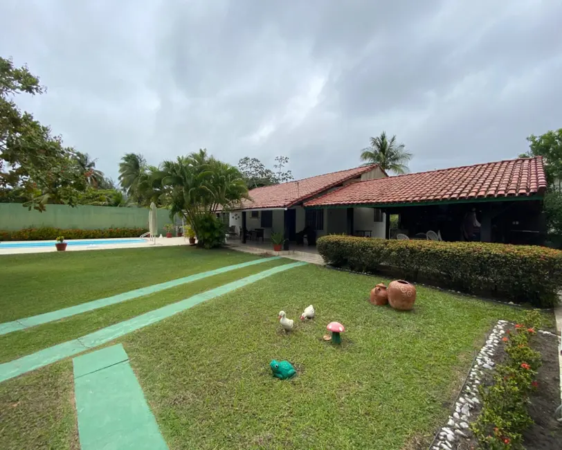 Foto 1 de Casa de Condomínio com 3 quartos à venda, 220m2 em Camacari - BA