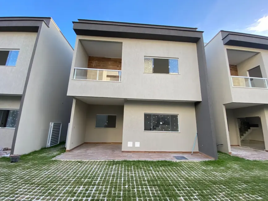 Foto 1 de Casa de Condomínio com 4 quartos à venda, 180m2 em Buraquinho, Lauro De Freitas - BA